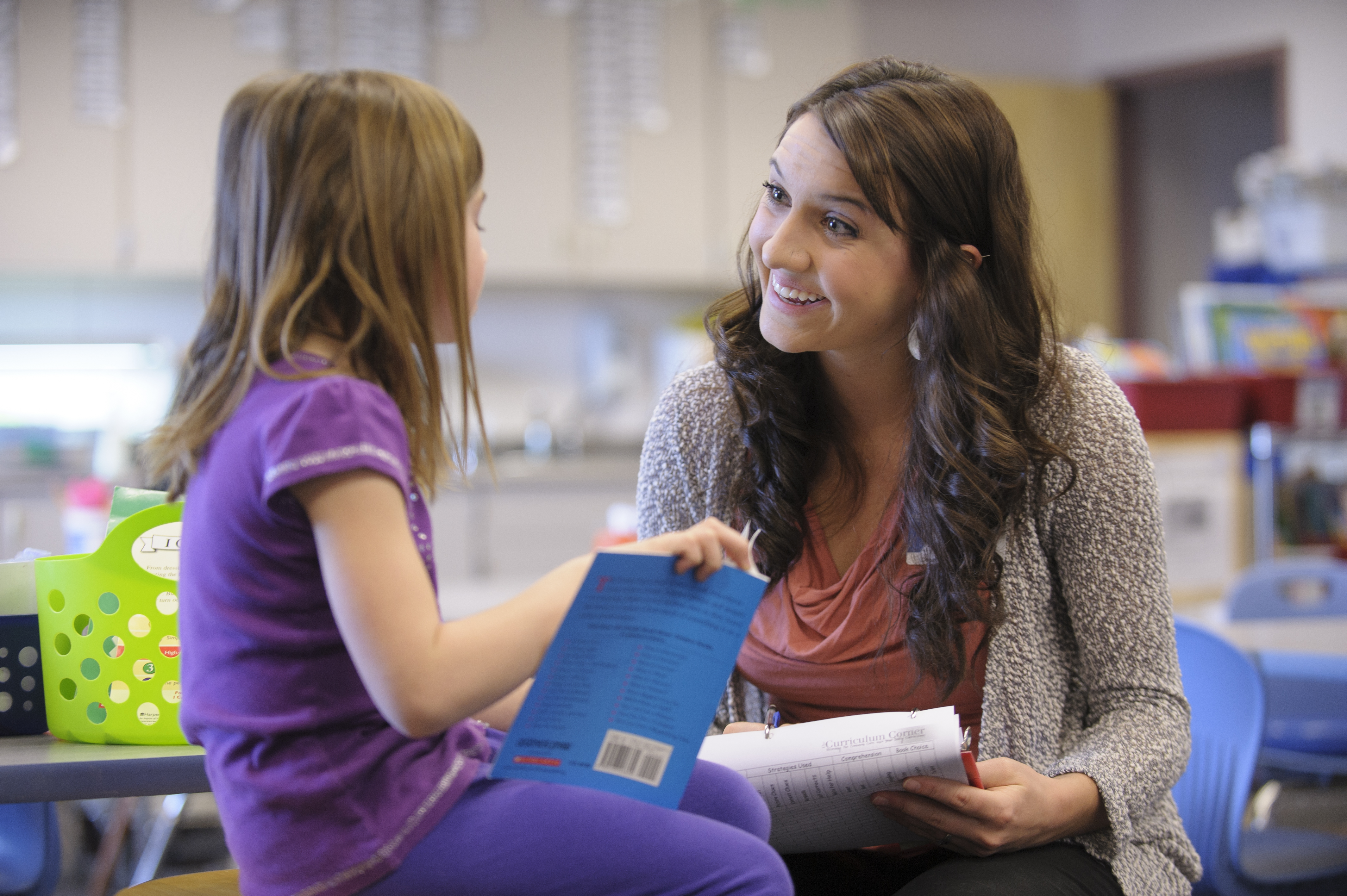 An elementary education student gains hands-on experience at Hyalite Elementary School in Bozeman. Photo by Kelly Gorham.