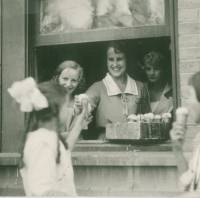 Old Fashioned 4-H Concessions